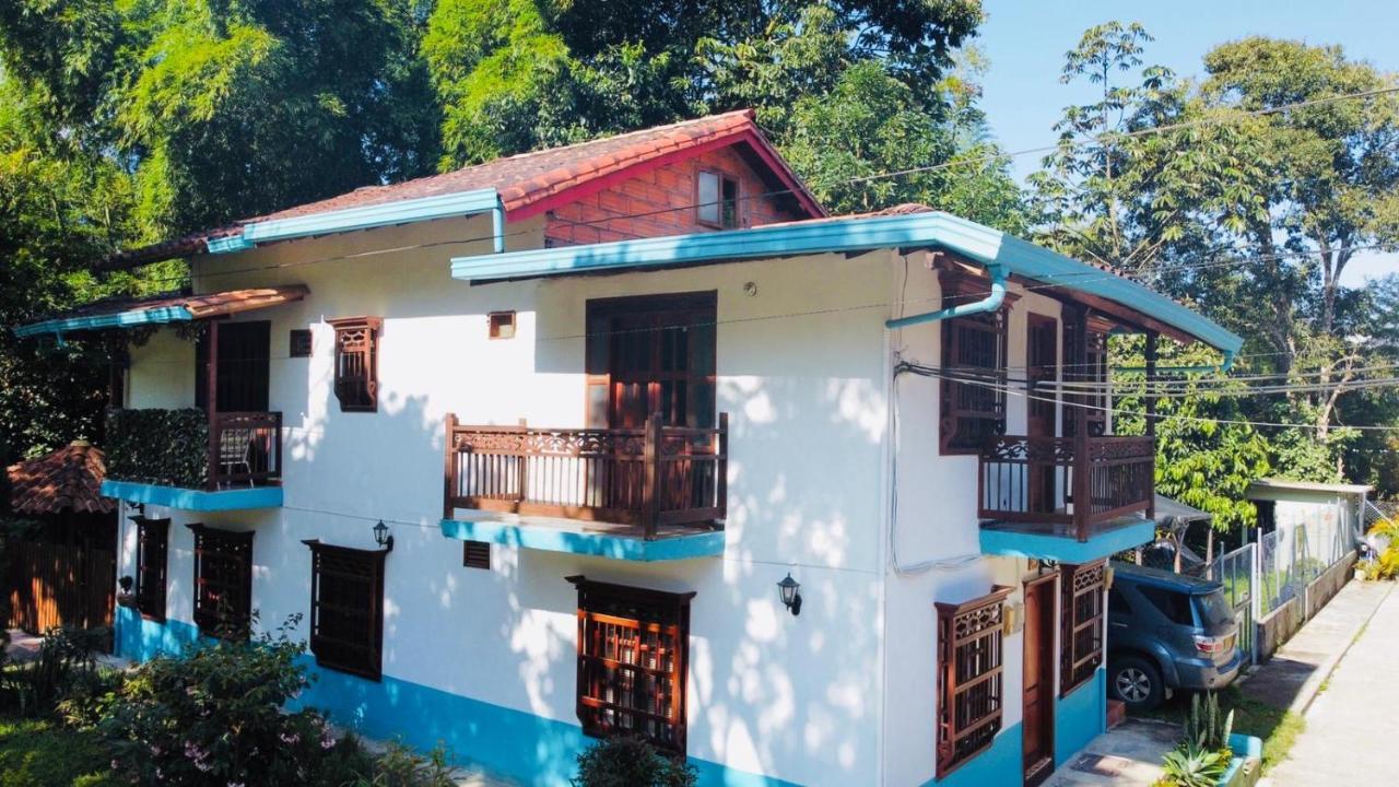 Casa Huespedes El Ensueno Hotel Jardin Exterior foto